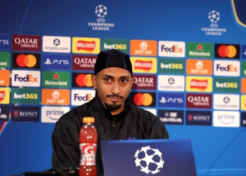 Raphinha nổi giận vì bị 'ngó lơ' Quả bóng Vàng