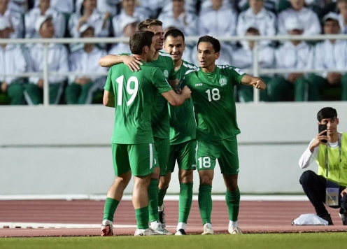 Thủng lưới từ đầu, Thái Lan ôm hận trước Turkmenistan