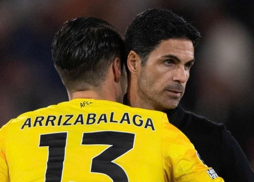 Chiêu mộ Kepa, Arsenal khiến huyền thoại nổi giận lôi đình