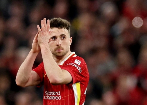 Jota đột ngột qua đời, Liverpool rối ren trên TTCN