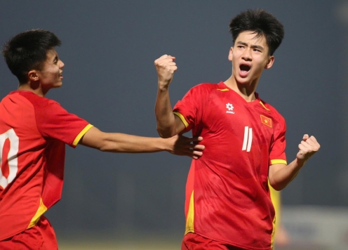 CĐV Đông Nam Á bùng nổ cảm xúc khi U17 Việt Nam giành vé dự Asian Cup