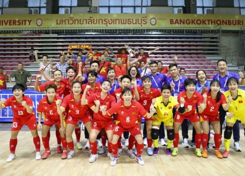 CĐV Indonesia bùng nổ cảm xúc khi gặp Việt Nam ở chung kết SEA Games