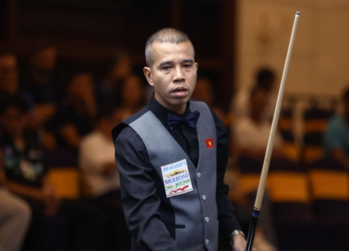 Trần Quyết Chiến tụt hạng sâu, ngôi số 1 thế giới đổi chủ