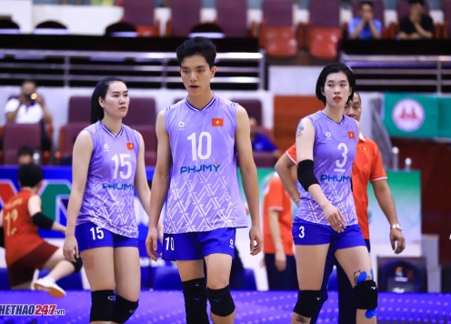 Bóng chuyền nữ Việt Nam ổn định tập luyện tại Vĩnh Long