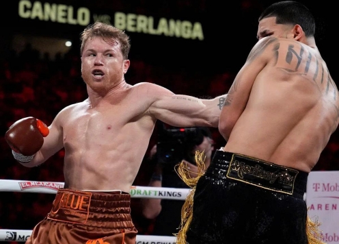 Canelo Alvarez tuyên bố gây sốc về trận tái đấu với Terence Crawford