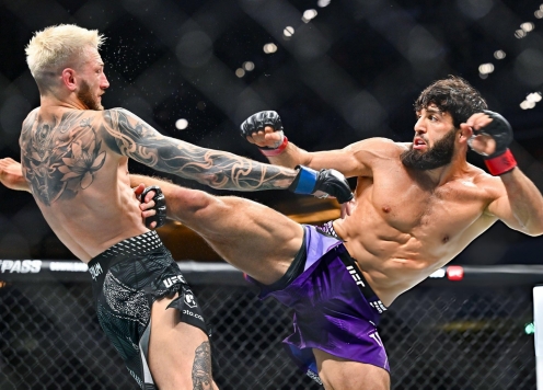 Arman Tsarukyan 'bực hết cả mình' khi mất suất tranh đai UFC