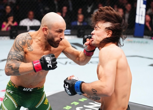 Volkanovski: 'Có người xứng đánh tranh đai của tôi hơn Lopes'