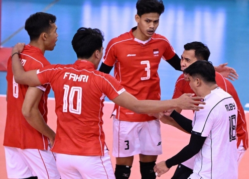 Bóng chuyền nam Indonesia bảo toàn tấm HCB chặng 1 SEA V.League