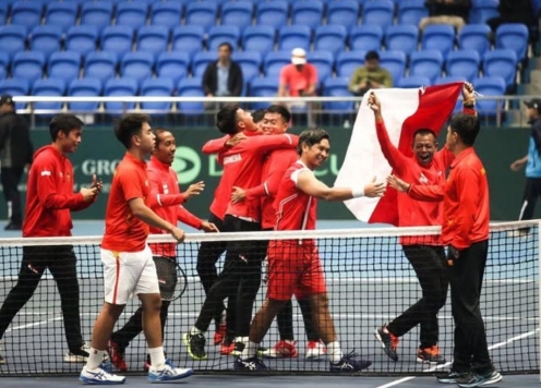 Tennis Indonesia thắng giòn giã Campuchia trận ra quân Davis Cup 2025