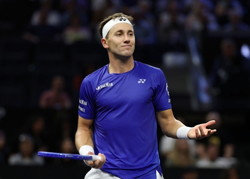 Ngôi sao 3 lần á quân Grand Slam mở điểm tại Laver Cup 2025