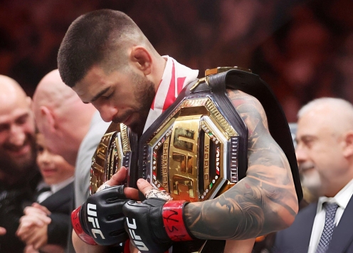 Đai hạng nhẹ UFC của Ilia Topuria bị đe dọa