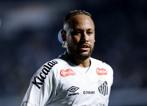Neymar tiếp tục rơi vào 'vòng xoáy ác mộng' tại Brazil