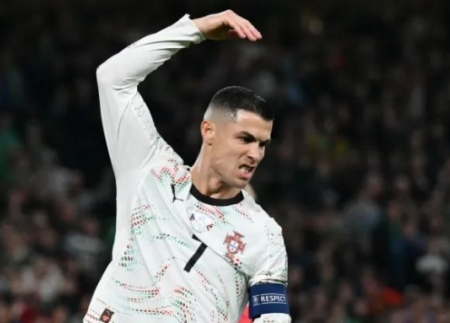 Ronaldo nhận tin buồn chưa từng có trong lịch sử Bồ Đào Nha