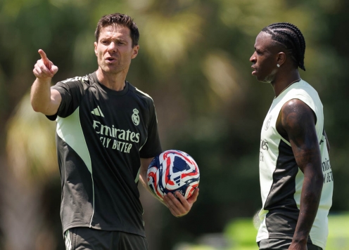 Vinicius bất mãn với tân HLV Xabi Alonso