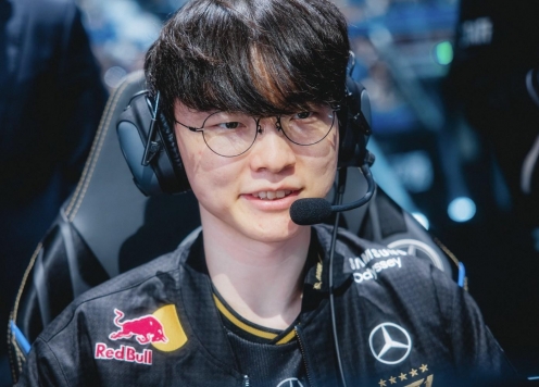 Faker: ‘Esports bình đẳng, không phân nam nữ’