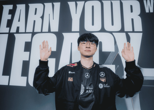 Nhìn lại bộ tướng Faker: Anivia liệu có thành skin CKTG 2025?