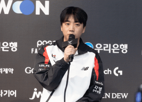 HLV Score: 'Dù KT không vô địch, nhưng tôi tự hào về học trò'