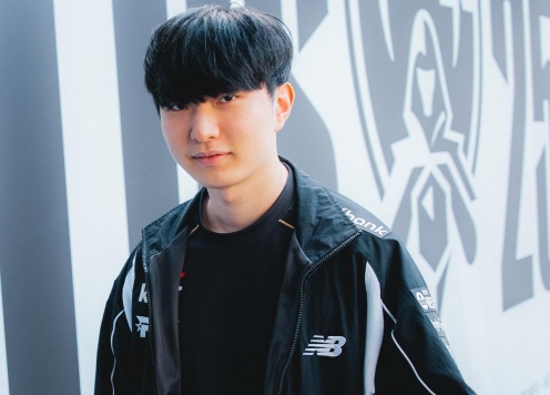 Cặp bot của KT gia nhập DNF