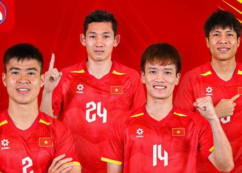 HLV Kim Sang Sik chốt 26 cầu thủ đấu Man Utd