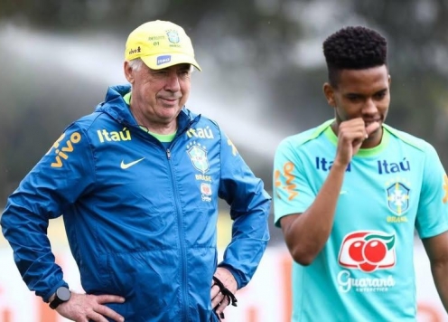 Thần đồng số 1 Brazil bị chửi xanh mặt: 'Tuân lệnh hoặc ra ngoài!'