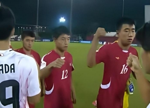 CĂNG THẲNG: Nhật Bản đòi FIFA xử vụ 'vung nắm đấm' của U17 Triều Tiên