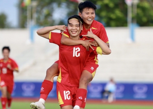 CĐV Indonesia: 'Việt Nam có cần cầu thủ nhập tịch đâu'