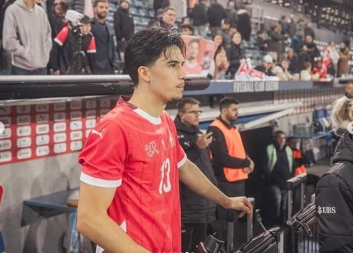 Việt kiều đẳng cấp châu Âu sắp được gọi lên tuyển Thụy Sĩ