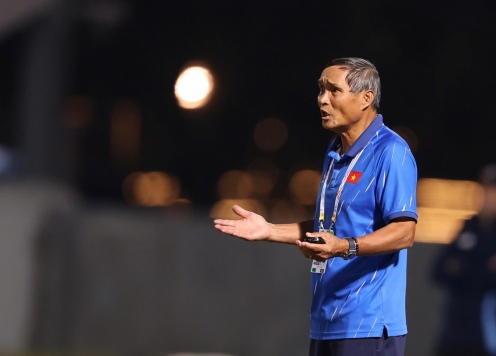 Ai thay HLV Mai Đức Chung dẫn dắt ĐT nữ Việt Nam sau trận thua Philippines?