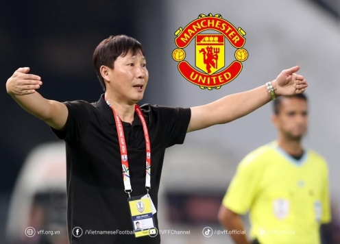 HLV Kim Sang Sik triệu tập Sergio Aguero đấu Man Utd