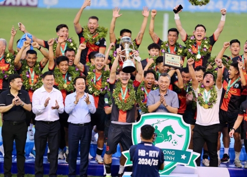 Vừa giành quyền lên hạng V-League, 1 CLB lập tức đổi tên