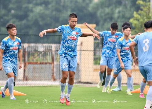Bị loại ở U23 Việt Nam, sao Việt kiều vẫn xuất hiện bất ngờ