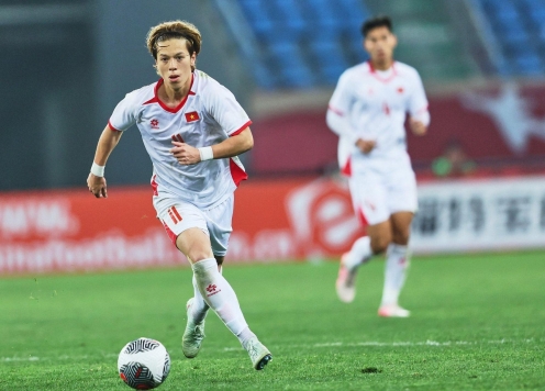 NÓNG: Sao Việt kiều Nga lỡ trận U23 Việt Nam vs Trung Quốc