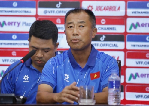 Cùng bảng Thái Lan, HLV Nhật Bản muốn đưa Việt Nam dự World Cup
