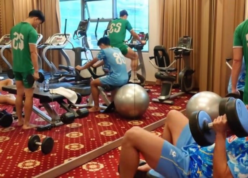 ĐT Việt Nam rèn thể lực trước ngày đấu Lào