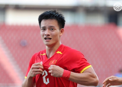 Tiền đạo U22 Việt Nam nói lời thật lòng sau siêu phẩm đá phạt