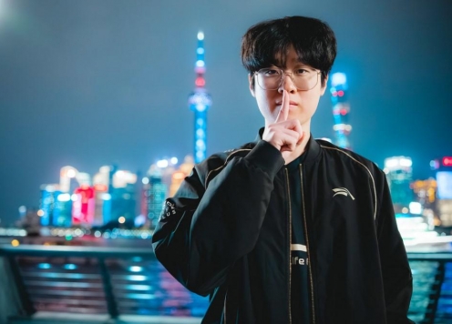 Nóng: Siêu đội hình JDG lộ diện, có cả Zeus lẫn Viper!