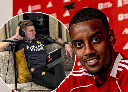 Toni Kroos: 'Liverpool thừa tiền mới mua Isak'