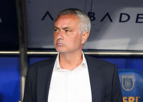 Mourinho phủ nhận tin trở lại Inter