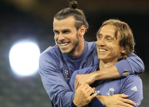 Gareth Bale tái xuất làng túc cầu