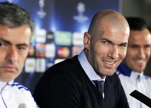 Bất ngờ: Fenerbahce mời Zidane thay thế Mourinho