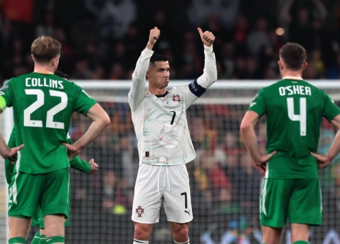 Huyền thoại Ireland chỉ trích Ronaldo thiếu khiêm tốn