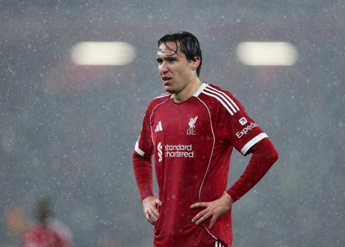 Huyền thoại bóng đá Ý 'cảnh báo' tiền đạo Liverpool