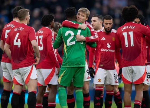 'Tội đồ' của MU không muốn chia tay CLB