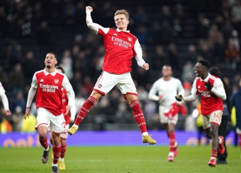 Arsenal giữ chuỗi chọc thủng lưới Tottenham suốt 25 năm