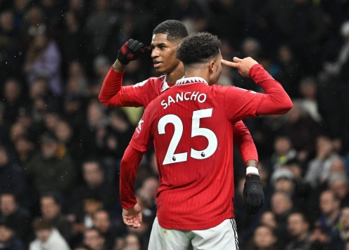 'Cừu đen' của MU có thể quay lại đội bóng cũ