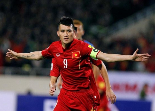 Công Vinh tiếp tục tham gia khóa học HLV