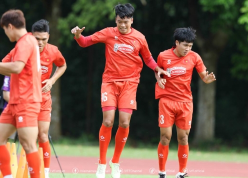 Trung vệ ĐT Việt Nam nói lời thật lòng về dàn sao nhập tịch Malaysia