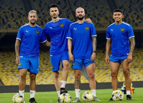 CĐV yêu cầu FIFA điều tra dàn sao nhập tịch của Malaysia