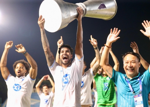 Sau vòng 25 V-League: Nhà vô địch lộ diện, cuộc đua trụ hạng nghẹt thở đến phút cuối