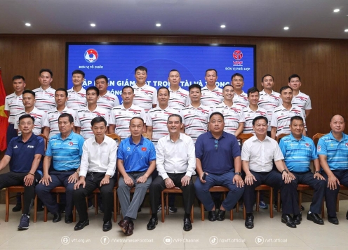 VFF chia tay 5 trọng tài ngay trước V-League 2025/26